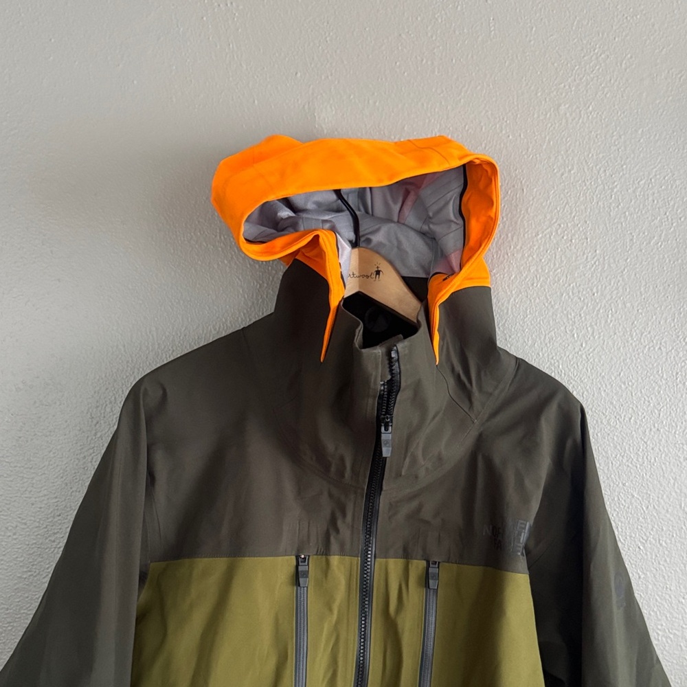 The North Face Future Light Jacket - Picture 2 of 6